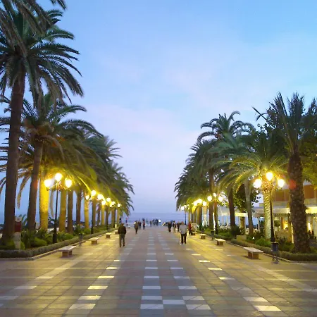 Casa Lucena Dom wakacyjny *