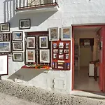 Casa Lucena Нерха