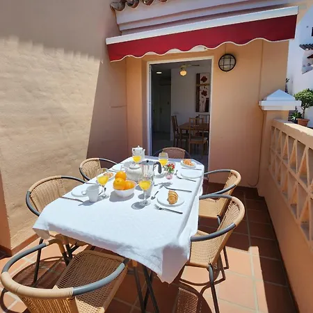 Casa Lucena נרחה