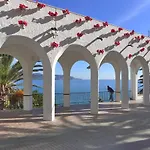 Casa Lucena Нерха
